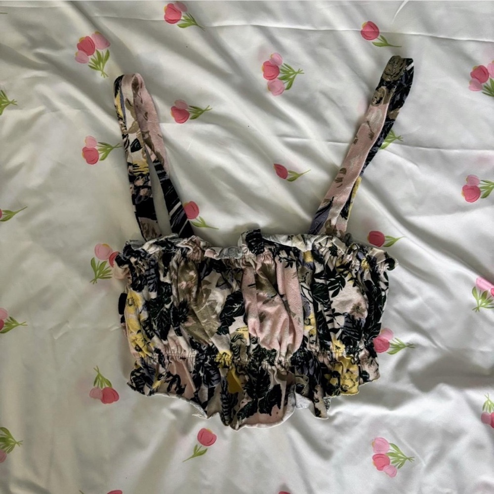 Urban Outfitters Floral Print Crop Top